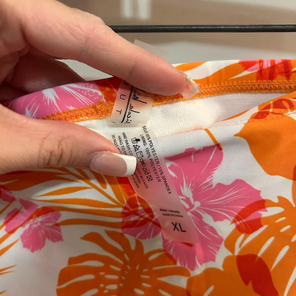 NWT Nicole Miller Tropical Swim Skirt Orange Pink Floral Cover-Up Bottom Size XL - Picture 8 of 8